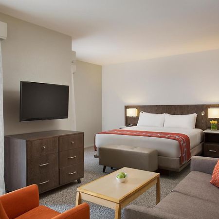 Corporate Inn Sunnyvale - All-Suite Hotel Buitenkant foto