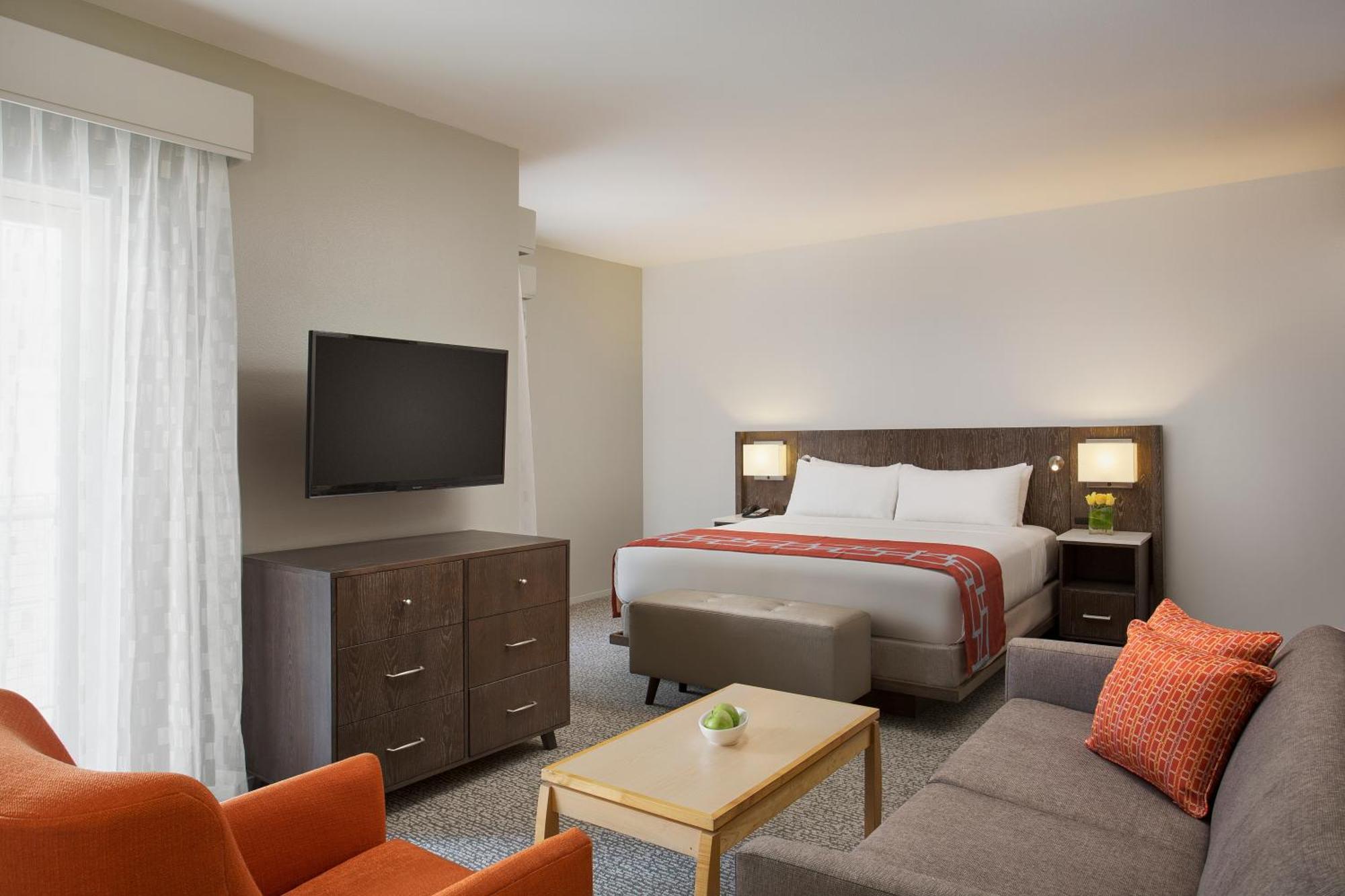Corporate Inn Sunnyvale - All-Suite Hotel Buitenkant foto